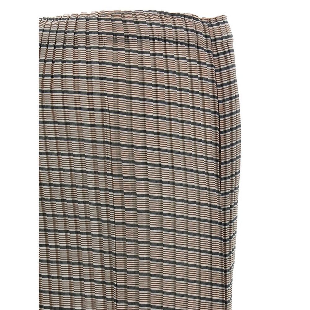 Issey Miyake Women 'Generic Stripes (Machine Pleats)' Skirt - Picture 4 of 4